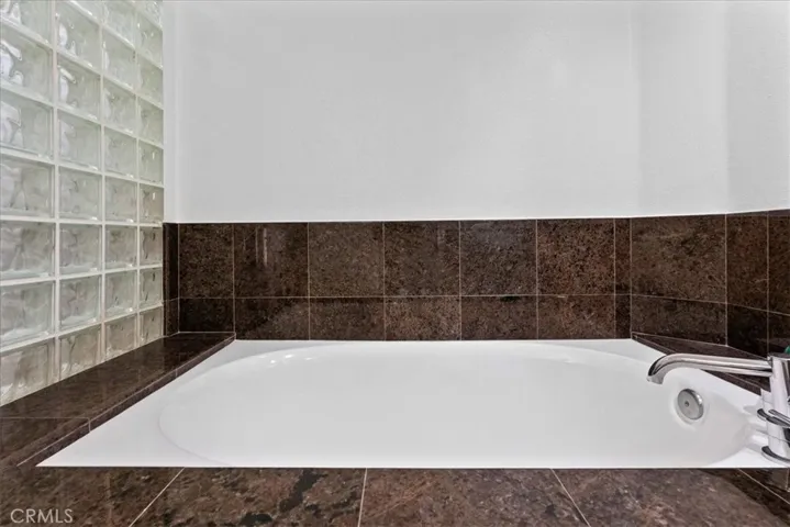 2253 Martin, Irvine, California 92612