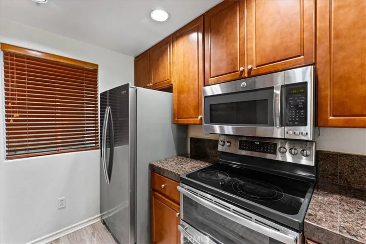 2253 Martin, Irvine, California 92612
