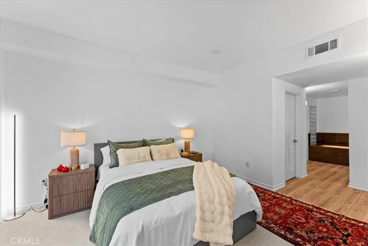 2253 Martin, Irvine, California 92612