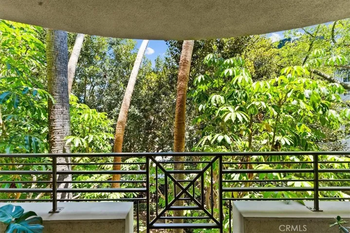 2253 Martin, Irvine, California 92612