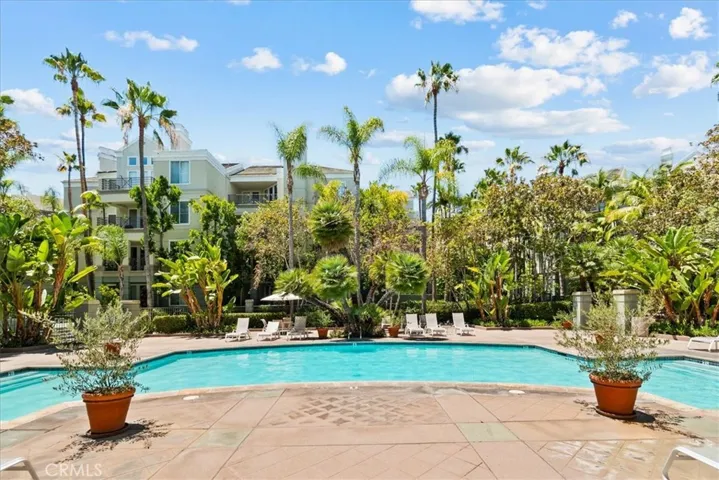 2253 Martin, Irvine, California 92612