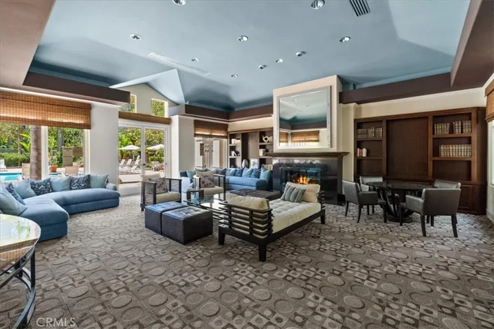 2253 Martin, Irvine, California 92612