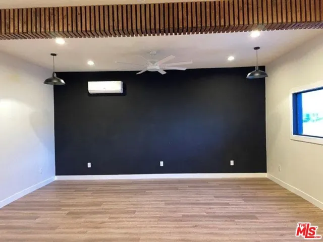 9712 S San Pedro Street, Los Angeles, California 90003