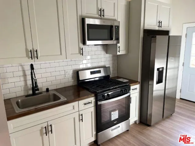 9712 S San Pedro Street, Los Angeles, California 90003