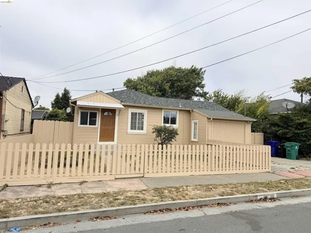 787 34th St, Richmond, California 94805