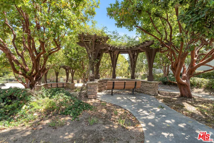 7529 Coastal View Drive, Los Angeles, California 90045