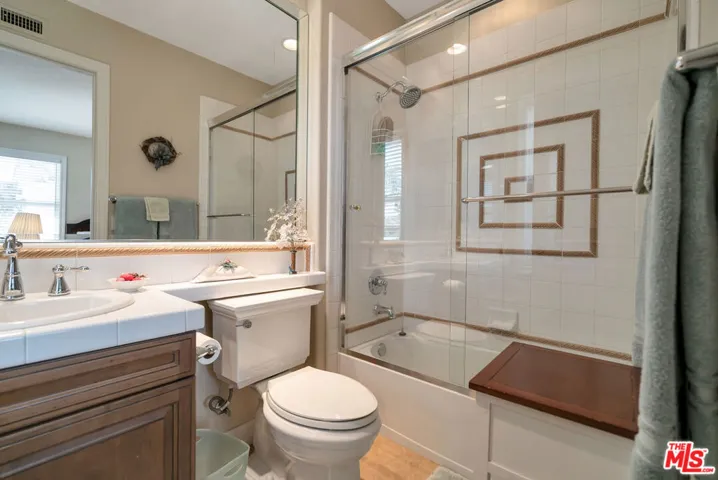 7529 Coastal View Drive, Los Angeles, California 90045