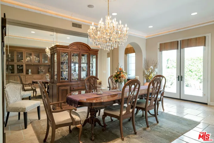7529 Coastal View Drive, Los Angeles, California 90045