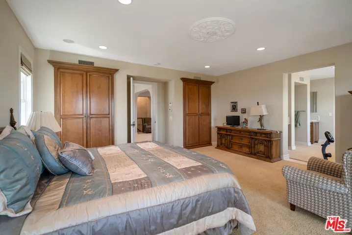 7529 Coastal View Drive, Los Angeles, California 90045