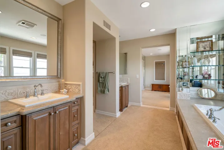 7529 Coastal View Drive, Los Angeles, California 90045