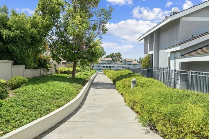 14 Aldergrove 29, Irvine, California 92604