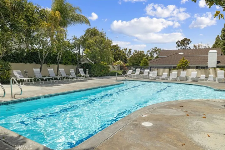 14 Aldergrove 29, Irvine, California 92604