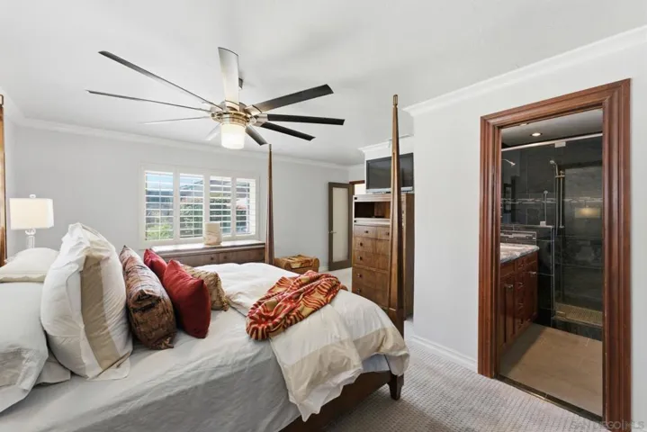 6855 Cartwright, San Diego, California 92120