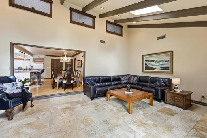 6855 Cartwright, San Diego, California 92120