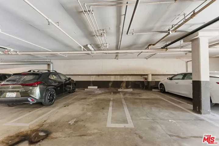 1315 Roxbury Drive 201, Los Angeles, California 90035