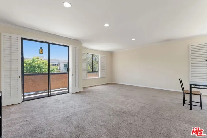 1315 Roxbury Drive 201, Los Angeles, California 90035