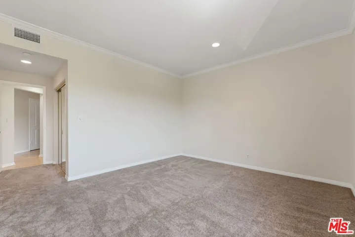 1315 Roxbury Drive 201, Los Angeles, California 90035