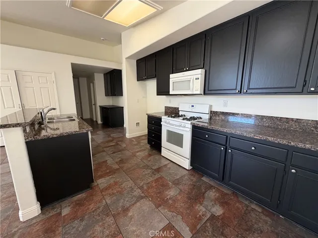 37280 Huckaby Lane, Murrieta, California 92562