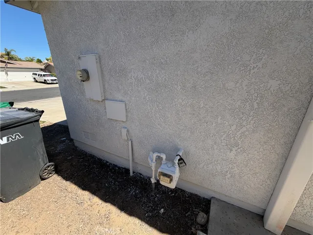 37280 Huckaby Lane, Murrieta, California 92562