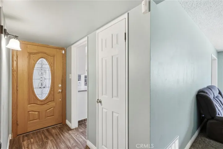 524 B Street, Bakersfield, California 93304