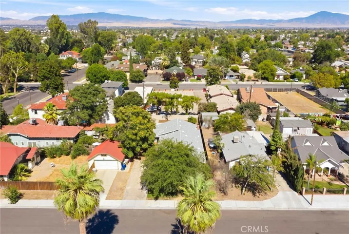524 B Street, Bakersfield, California 93304