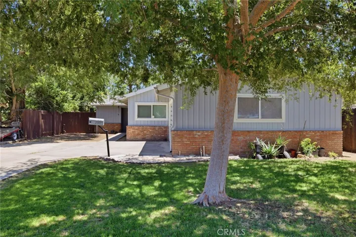 524 B Street, Bakersfield, California 93304