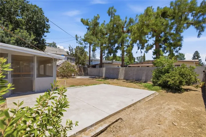 524 B Street, Bakersfield, California 93304