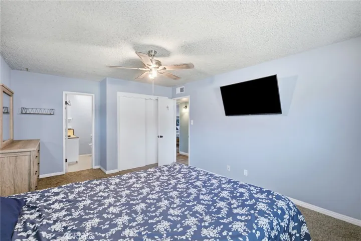 524 B Street, Bakersfield, California 93304