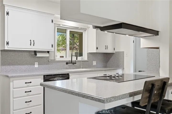 524 B Street, Bakersfield, California 93304