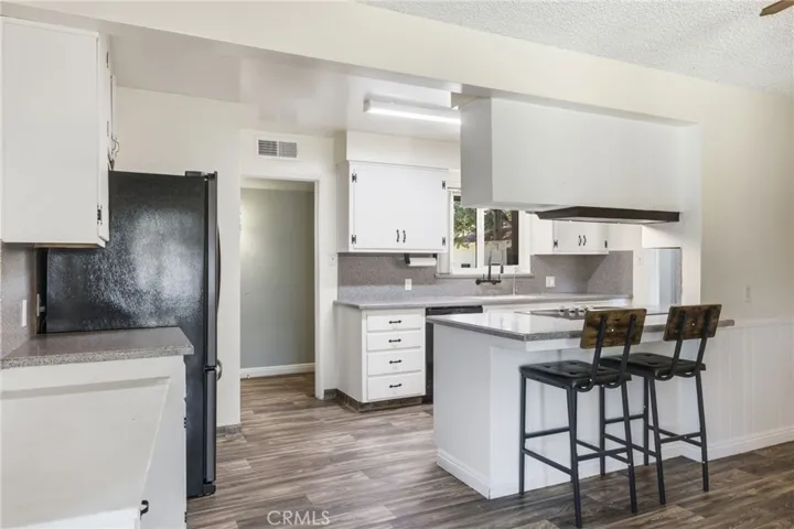 524 B Street, Bakersfield, California 93304