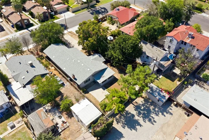 524 B Street, Bakersfield, California 93304