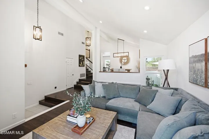 3-web-or-mls-3489_Birdsong_Ave-3