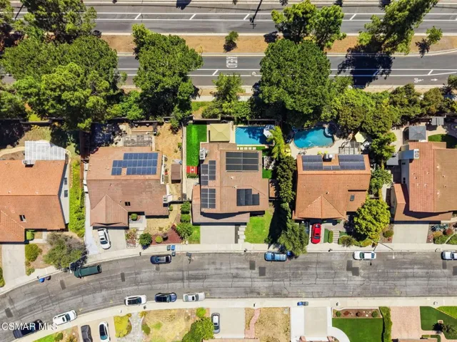 22-web-or-mls-3489_Birdsong_Ave-22