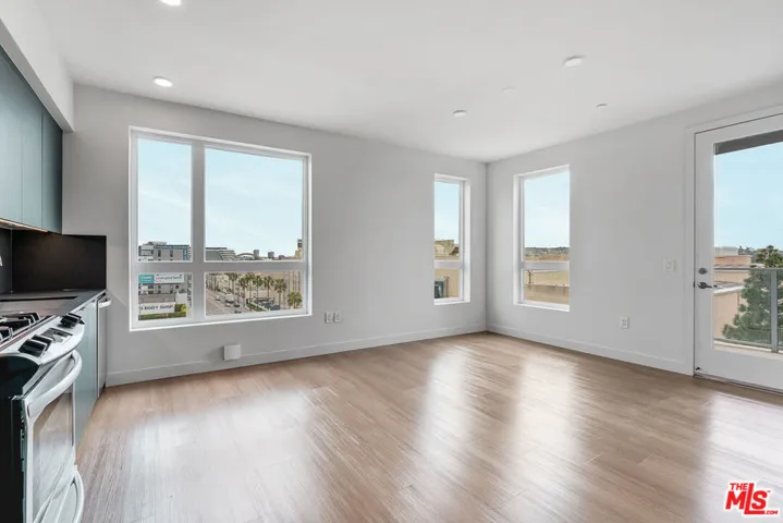 10601 Washington Boulevard 709, Los Angeles, California 90232