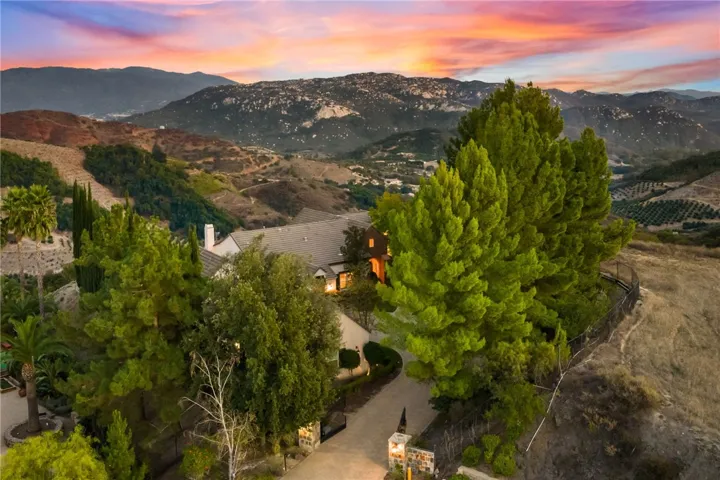 27630 Morning Glory Circle, Temecula, California 92590