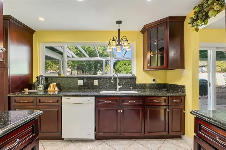 4817 Quartz Hill Rd, Quartz Hill, California 93536