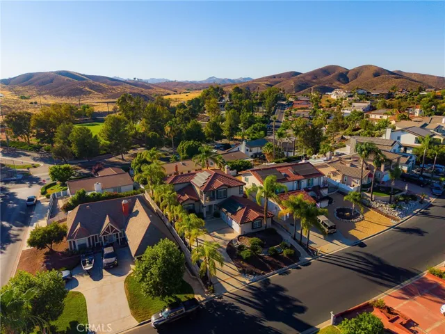 29467 Stampede, Canyon Lake, California 92587