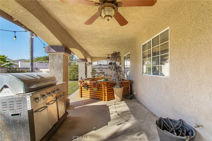 29467 Stampede, Canyon Lake, California 92587