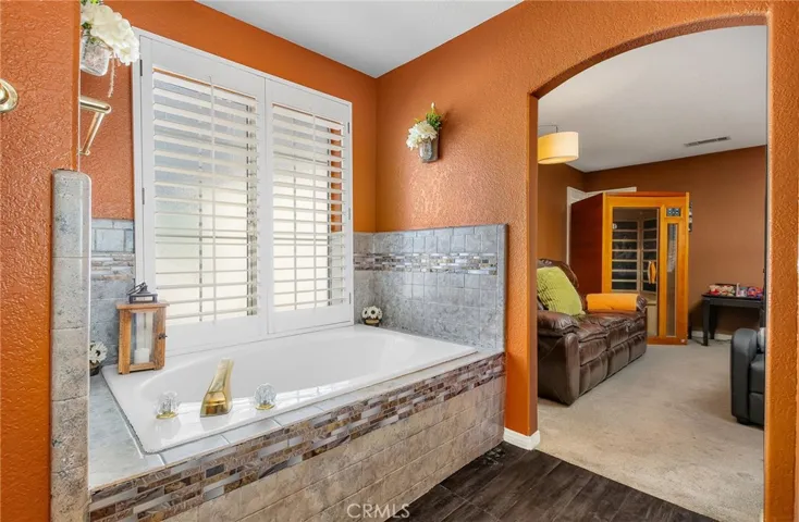 29467 Stampede, Canyon Lake, California 92587