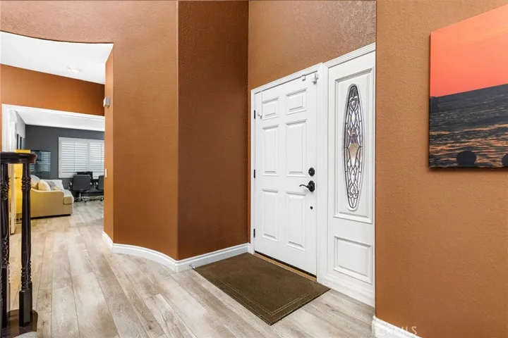 29467 Stampede, Canyon Lake, California 92587