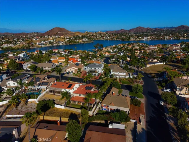 29467 Stampede, Canyon Lake, California 92587