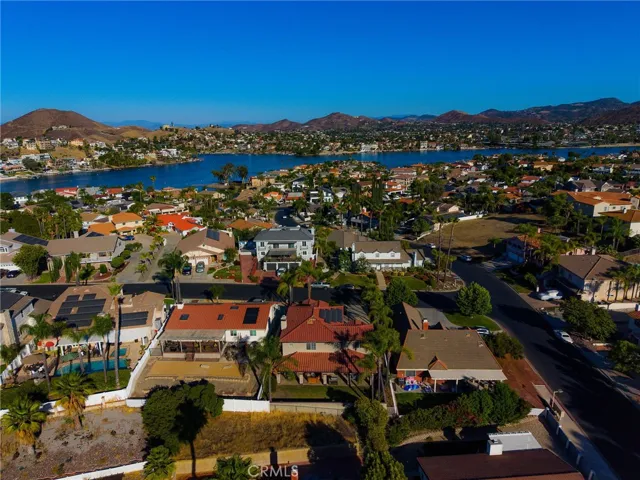 29467 Stampede, Canyon Lake, California 92587