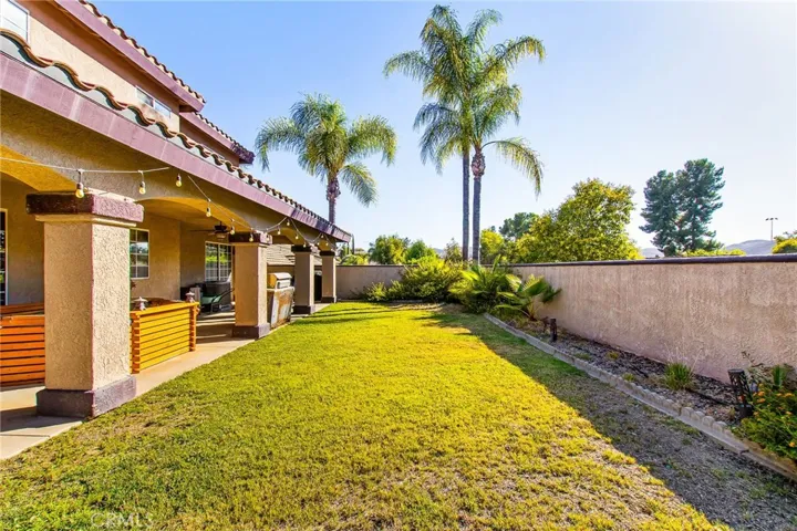 29467 Stampede, Canyon Lake, California 92587