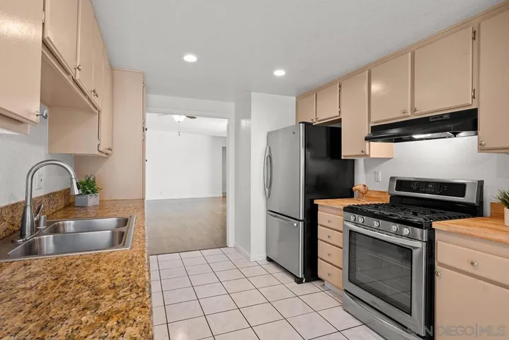 2848 Glen Canyon Circle, Spring Valley, California 91977