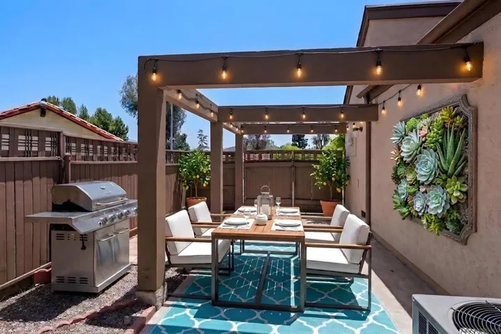 https://zimg.paragon.ice.com/ParagonImages/Property/PA/SDMLS/260016964/41/120/90/f8929a961995f83b6e926c52ce6bb0e5/3/60de3e6f6cbc434c1bee277d880e56ed/260016964-566bf1a7-39c0-4eb8-93f7-fcb2f1dba573.JPG