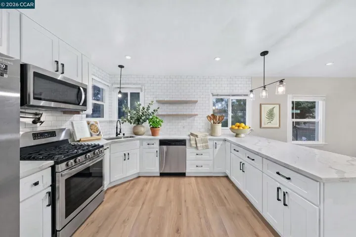 2075 83rd Ave, Oakland, California 94621