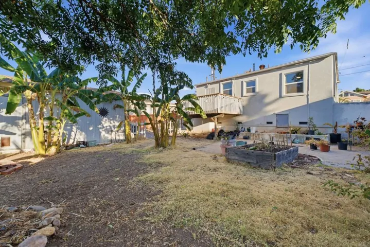 7620 Saranac Avenue, La Mesa, California 91942