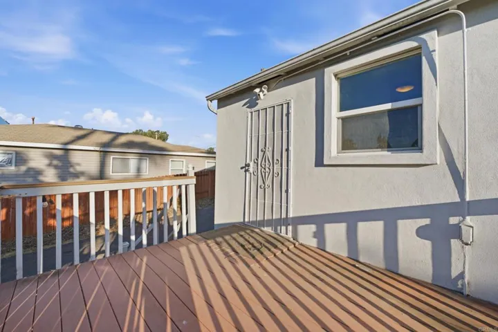 7620 Saranac Avenue, La Mesa, California 91942