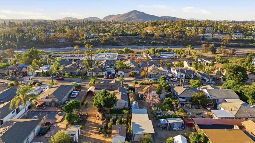 7620 Saranac Avenue, La Mesa, California 91942