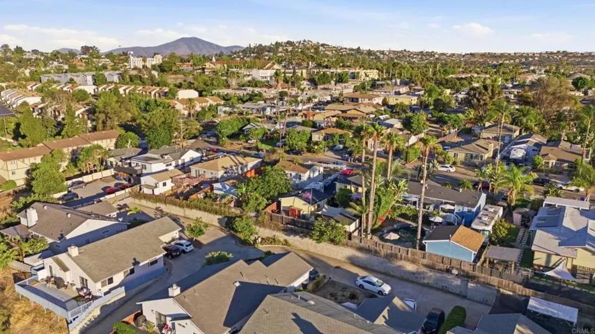 7620 Saranac Avenue, La Mesa, California 91942